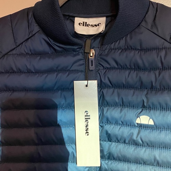 Ellesse Dark Blue Quilted Vest - Picture 3 of 5